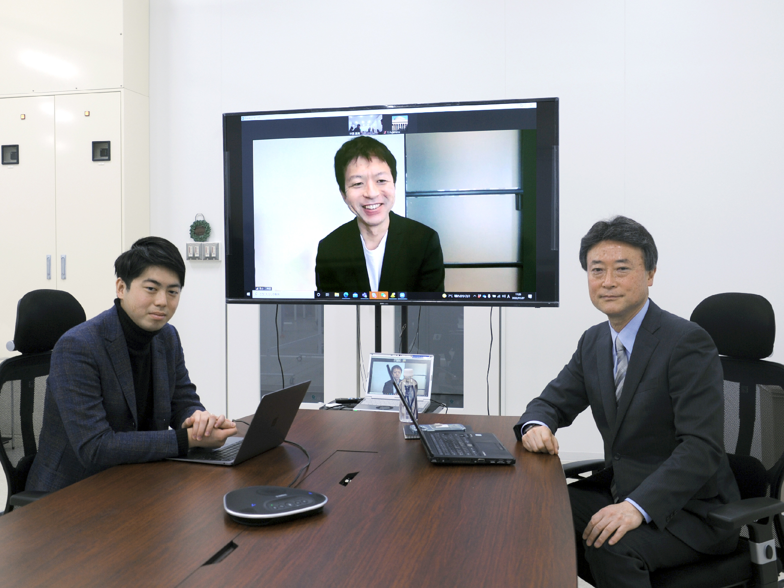 ABC Horizon partners with Datagrid Inc's State-of-the-art AI Tech Picture of ABC Horizon and Datagrid directors